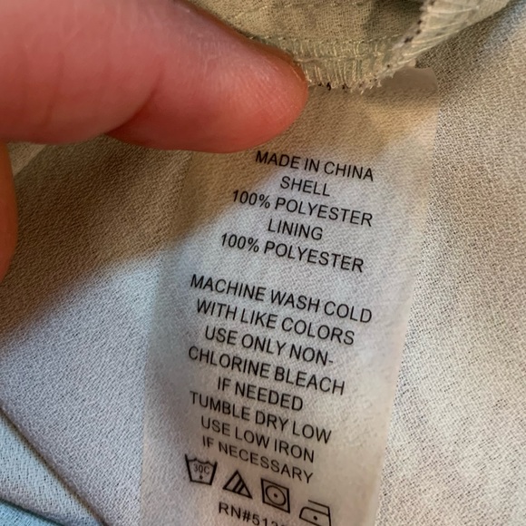 Vince Camuto woman’s fold over waist; plaid L/S blouse - Picture 8 of 8